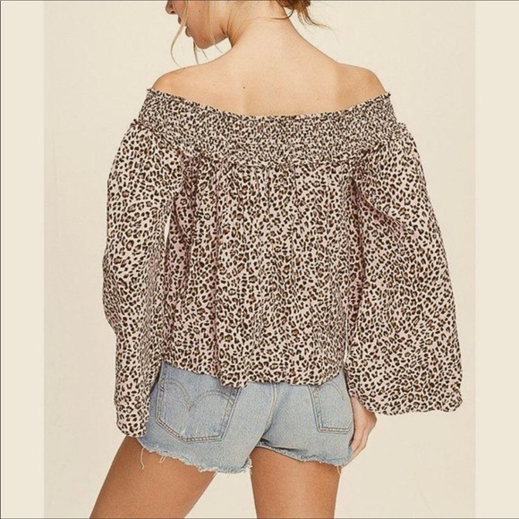 Free People Off Shoulder Cheetah Pink Bell Blouse Top Shirt Leopard Tie Front S - Picture 2 of 8